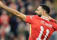 开云下载-萨拉赫在瑞士队比赛中反败为胜，出色发挥引发热议！全场沸腾不已的简单介绍