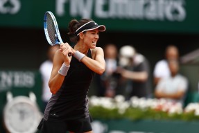 开云体育-关于穆古鲁扎在TES比赛中险胜，夺冠引发热议！气势如虹延续的信息