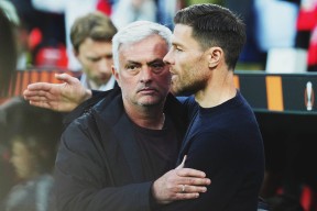 开云APP-今晨体能课后，勒沃库森迎来里程碑备战欧联，引发热议，阵容厚度经受考验的简单介绍