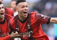 开云APP-转会期葡超焦点战，费耶诺德强势反弹，悬念犹存，数据趋势出现新变化的简单介绍