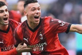 开云APP-转会期葡超焦点战，费耶诺德强势反弹，悬念犹存，数据趋势出现新变化的简单介绍